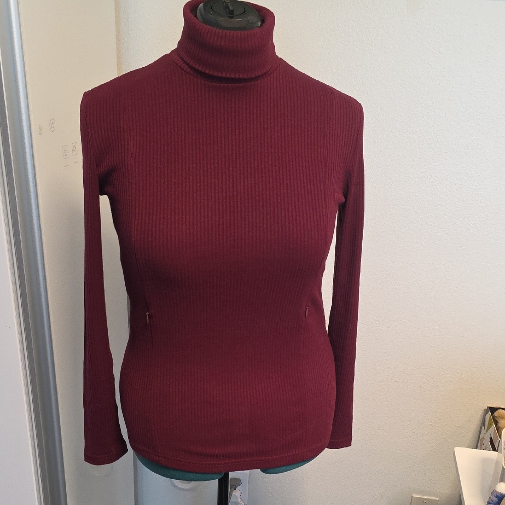 Women's Burgundy Breastfeeding Turtleneck Sweater Size M US12